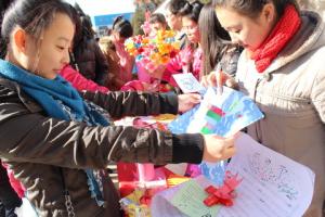 “感于创作 恩于情怀”感恩DIY作品大赛——“爱校、荣校、兴校—我与药苑共奋进”主题系列活动之五